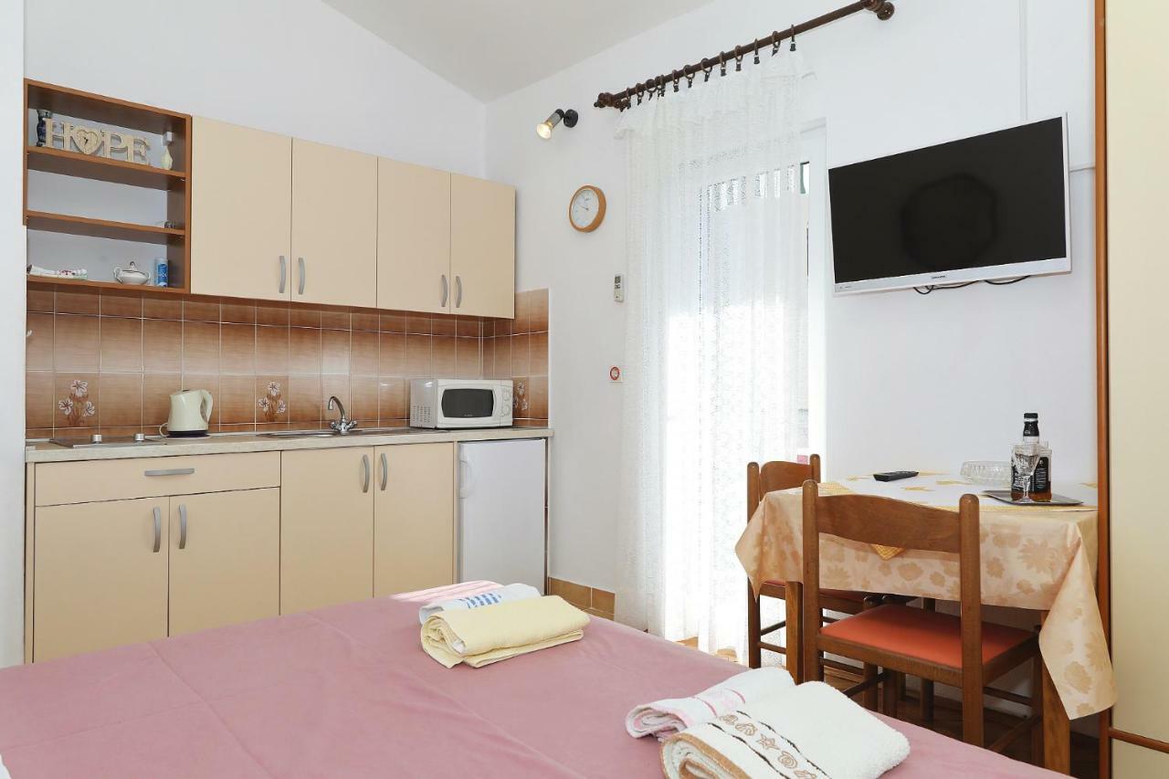 Apartments Vedrana Biograd Na Moru Extérieur photo