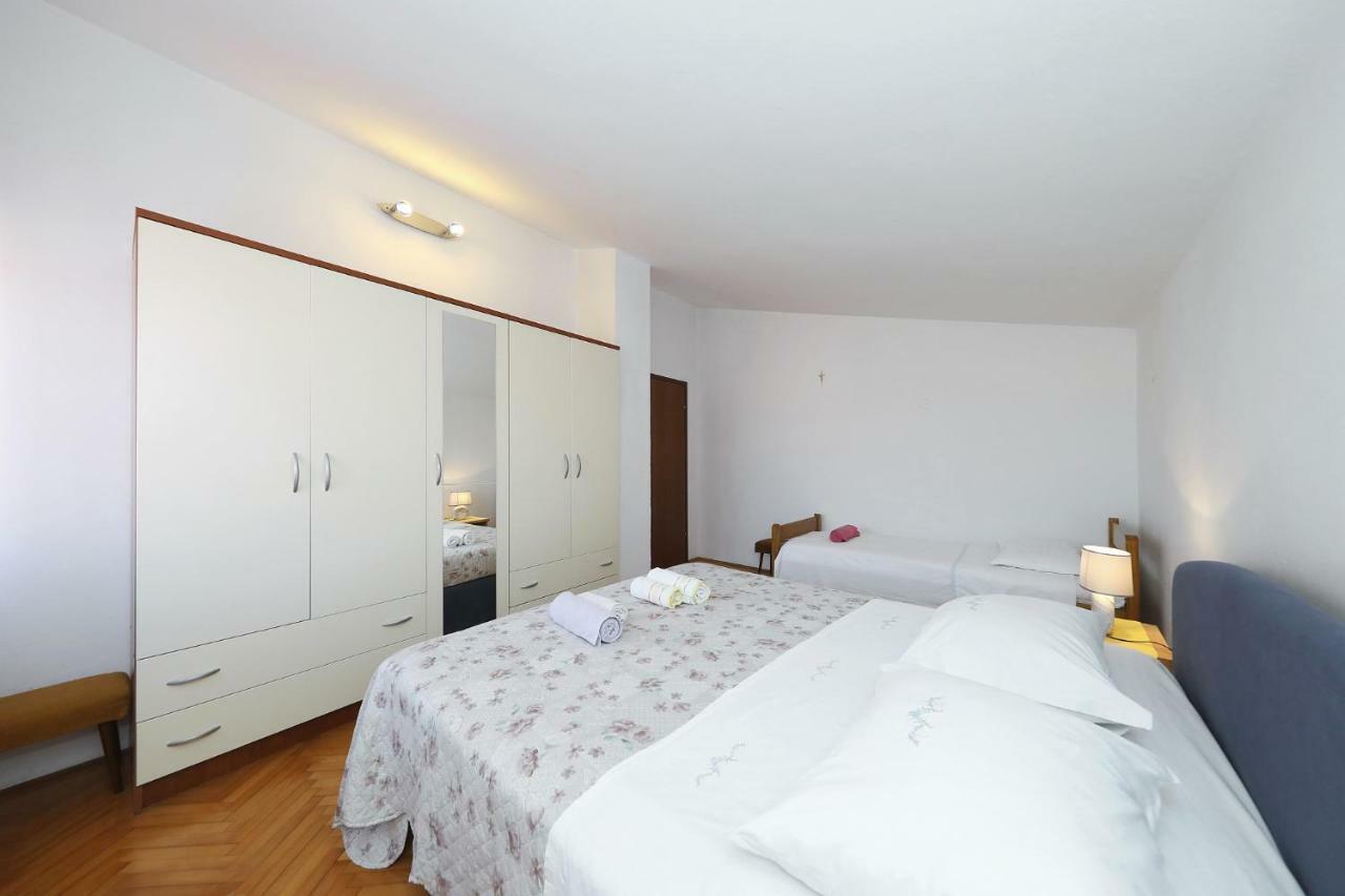 Apartments Vedrana Biograd Na Moru Extérieur photo