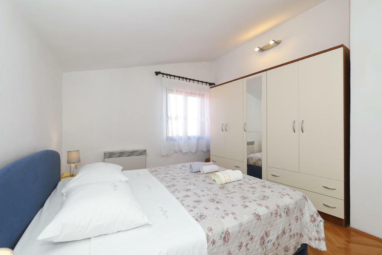 Apartments Vedrana Biograd Na Moru Extérieur photo