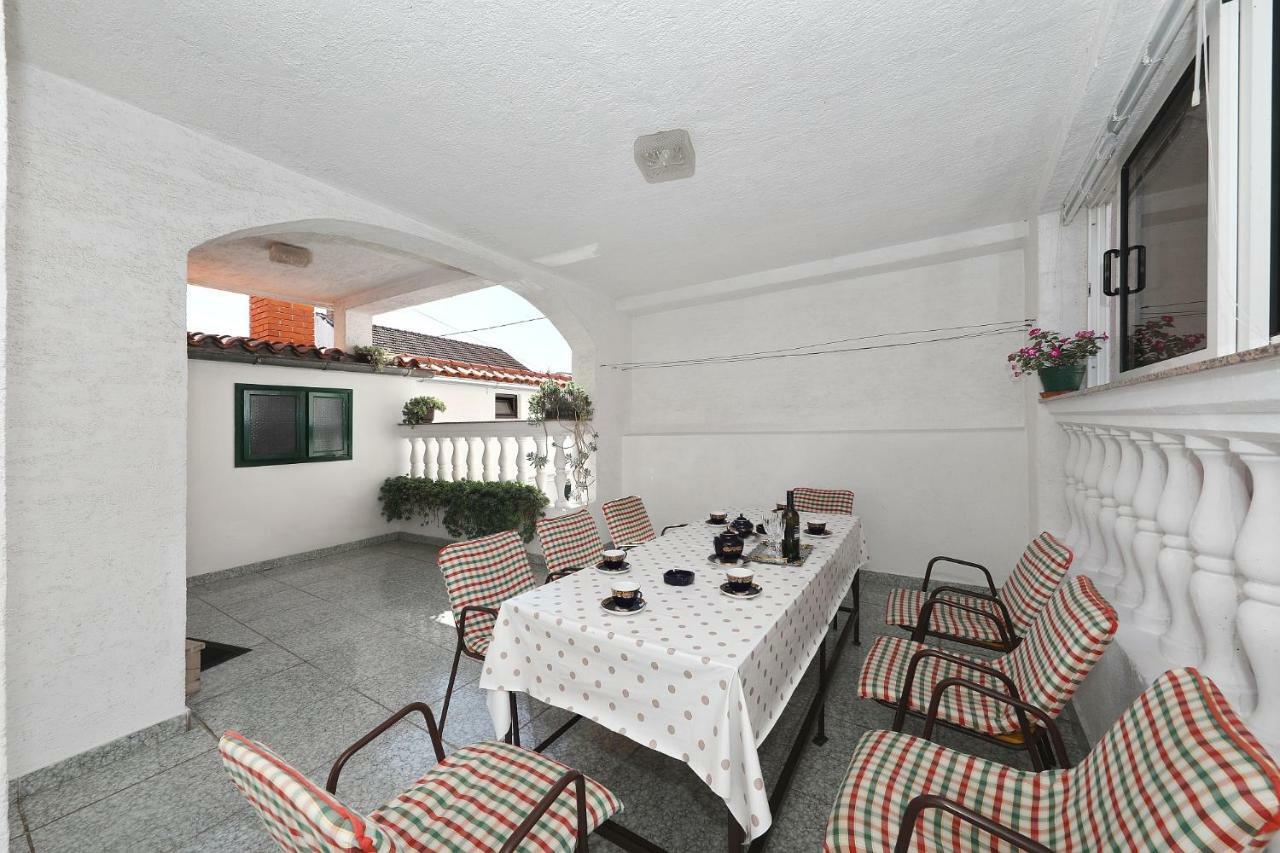 Apartments Vedrana Biograd Na Moru Extérieur photo