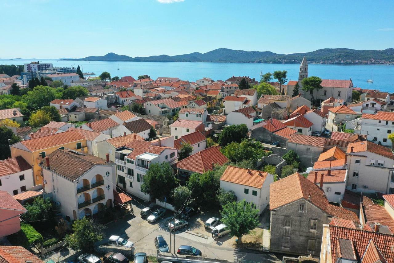 Apartments Vedrana Biograd Na Moru Extérieur photo